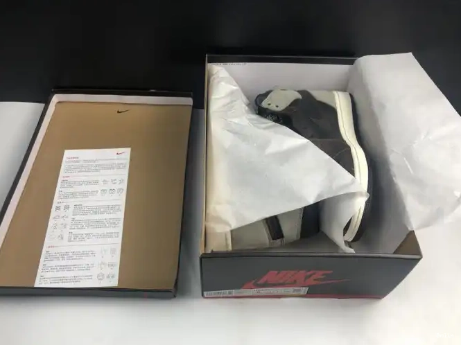 Bmlin -033 555088 LIGHT AIR ARMY JORDAN 1 HIGH 0502